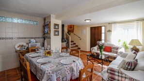 Dining - Casa de la Abuela Gaucín by Ruralidays (Málaga)