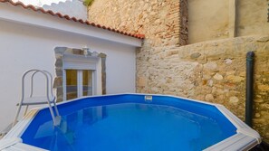 Outdoor spa tub - El Descansito del Rey Álora by Ruralidays (Málaga)