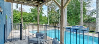 New Lighthouse - Spacious Home Near the Beach with Pool & Heated Spa! King Beds!