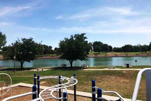 (M1) Enchanted Getaway ☀ 3-Mins Walk To River❣