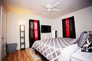 4 bedrooms, WiFi, wheelchair access