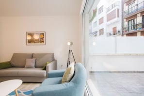 TV - H Gloria Suites 5 - 2 dormitorios (San Sebastián)