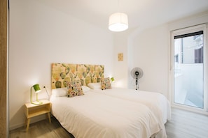 2 bedrooms, iron/ironing board, free WiFi, bed sheets - H Gloria Suites 5 - 2 dormitorios (San Sebastián)