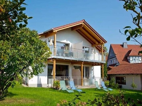 Exterior. Zimmer 5 - Pension Hesselbein