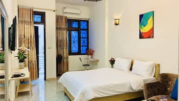 Phòng đôi Deluxe | 1 phòng ngủ, minibar, trang trí khác biệt