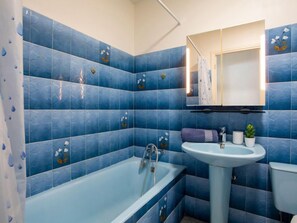 Towels - Les Voiliers by Interhome (Saint Laurent du Var)