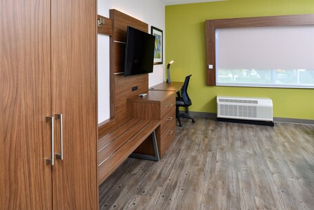 Holiday Inn Express Orlando South Park, an ihg hotel - Image 31