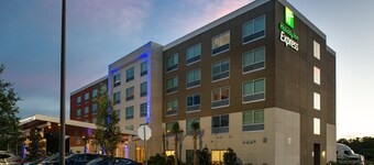 Holiday Inn Express Orlando – South Park by IHG