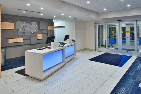 Holiday Inn Express Orlando South Park, an ihg hotel - Image 18