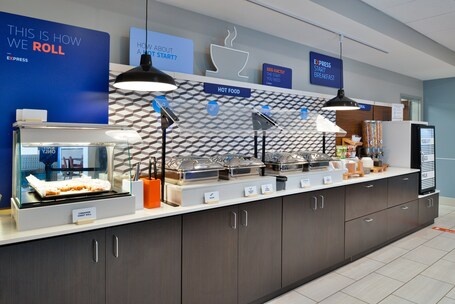 Holiday Inn Express Orlando South Park, an ihg hotel - Image 47