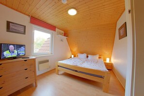 2 Schlafzimmer, Reisekinderbett, WLAN