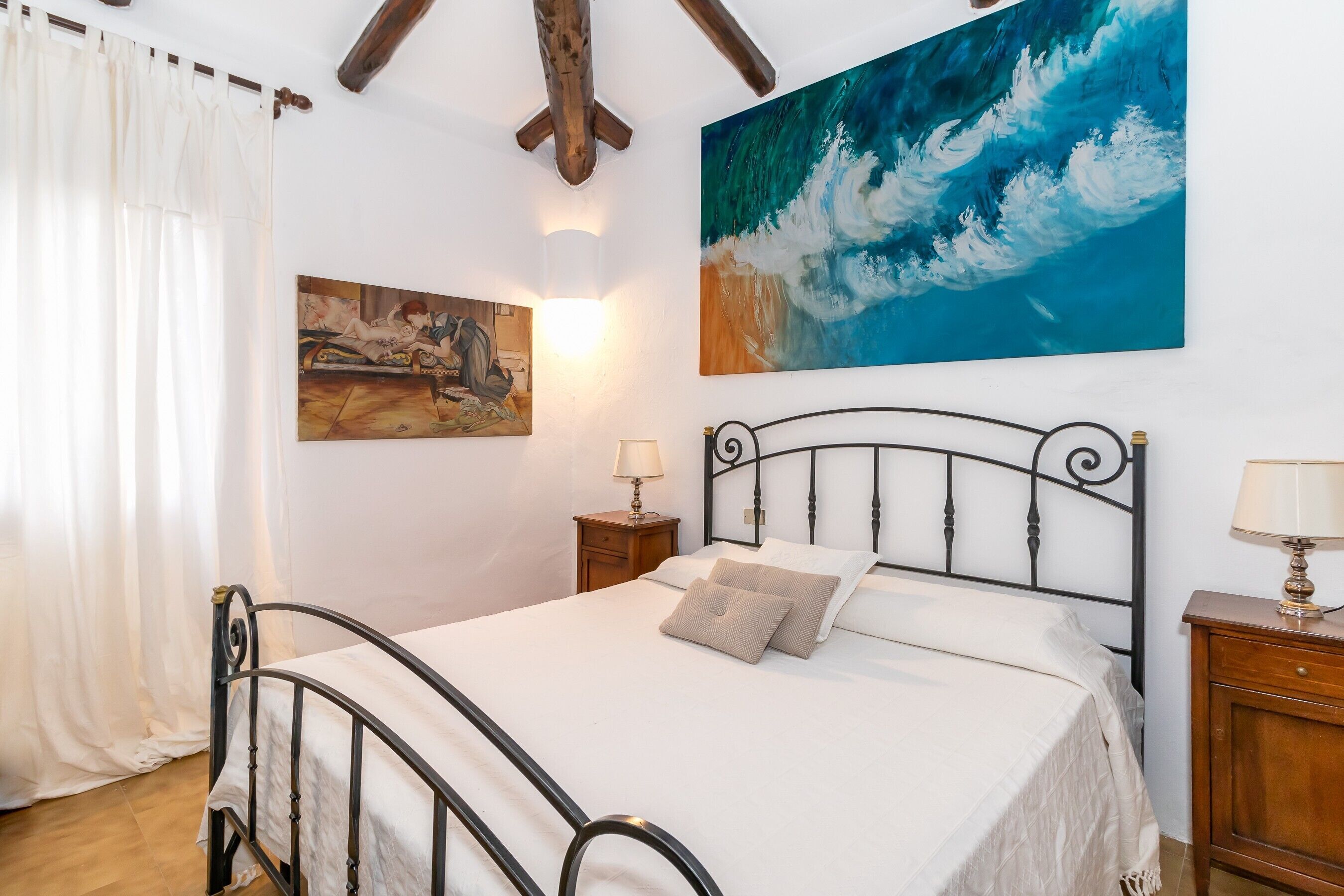 3 habitaciones, tabla de planchar con plancha y wifi gratis 