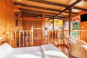 1 habitación, tabla de planchar con plancha, wifi gratis y ropa de cama