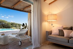 Interior - Apartment 'Casa Il Gelsomino San Pantaleo' with Shared Pool, Wi-Fi and Air Conditioning (Olbia)