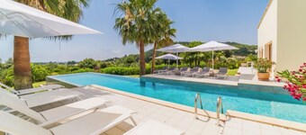 Villa "Son Sard" met Uitzicht op Zee & Bergen, Zwembad, A/C, Balkon, Tuin & Terras