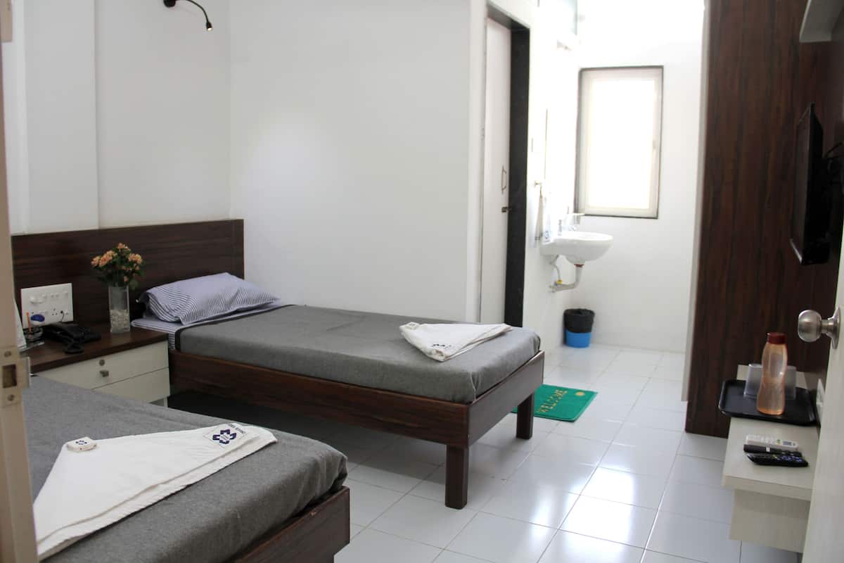 Decoración personalizada, escritorio y ropa de cama