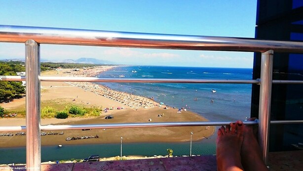 Comfort Room | Terrace/patio - Hotel La Rosa Negra (Ulcinj)