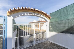 Enceinte de lâhĂ©bergement