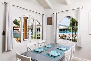 Dining - Tropical Poolside Villa | Walk to Beaches & Patio (Potrero)