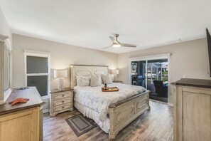 3 bedrooms, iron/ironing board, WiFi, bed sheets - Peaceful Waterfront Home | Pool & Steps to Beach (Marco Island)