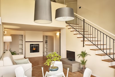 Ypa Home, Candia Canavese Lake Nature Park