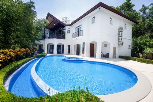 Luxury Home | Los Sueños