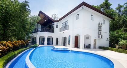 Luxury Home | Los Sueños
