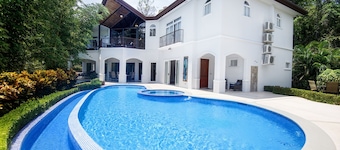 Luxury Home | Los Sueños