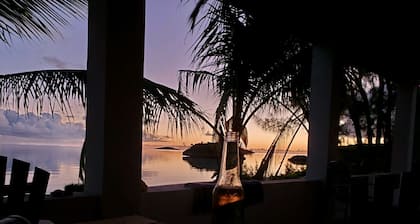Trela Sands 8 Bedroom Whole House right on the beach