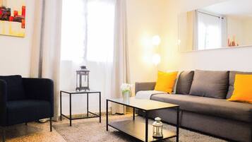 TV màn hình phẳng 50-inch có truyền hình vệ tinh, TV