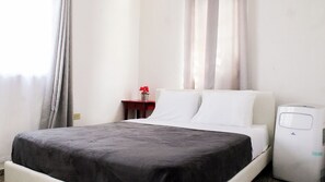 3 chambres, rideaux d’obscurcissement, fer et planche à repasser