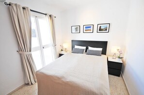 2 Schlafzimmer, Bügeleisen/Bügelbrett, kostenloses WLAN, Bettwäsche