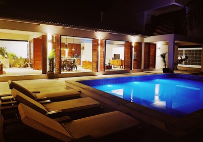 Stunning Modern Tropical Beach Villa with Private Pool