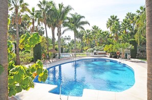 Pool - Rabat 16 (Nerja)