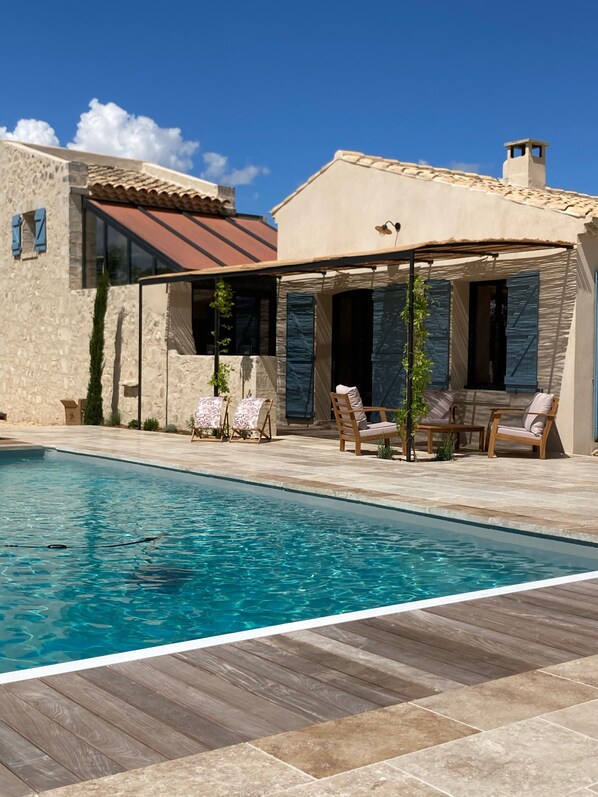 Outdoor pool - Provencal Mas in the heart of Alpilles National Park (Eygalières)