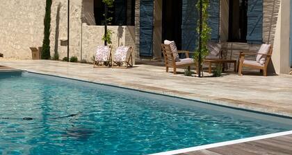 Provencal Mas in the heart of Alpilles National Park