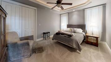 5 Schlafzimmer, Reisekinderbett, Bettwäsche