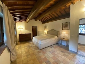 7 bedrooms, WiFi