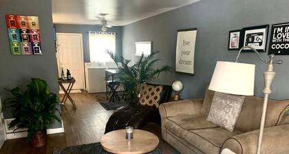2 bedroom apt 5 minutes from Hartsfield airport
