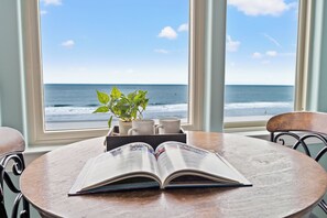 Interior - Southern Hospitality, Luxury Rental, Oceanfront, Game Room, Pool, Hot Tub, Porch with Ocean Views (North Myrtle Beach)