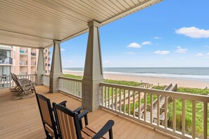 Property grounds - Southern Hospitality, Luxury Rental, Oceanfront, Game Room, Pool, Hot Tub, Porch with Ocean Views (North Myrtle Beach)
