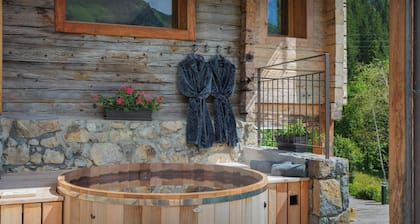 Chalet Argali - séjour exclusif skis aux pieds pour 14 - OVO Network