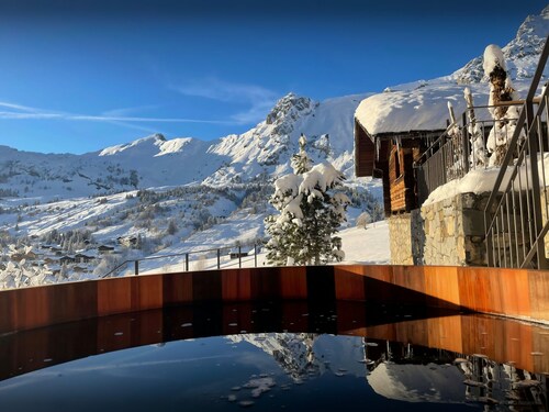 Chalet Argali - luxury ski-in ski-out base for 14 - OVO Network
