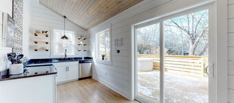 The Towpath Retreat: A Cozy Farmhouse Stay