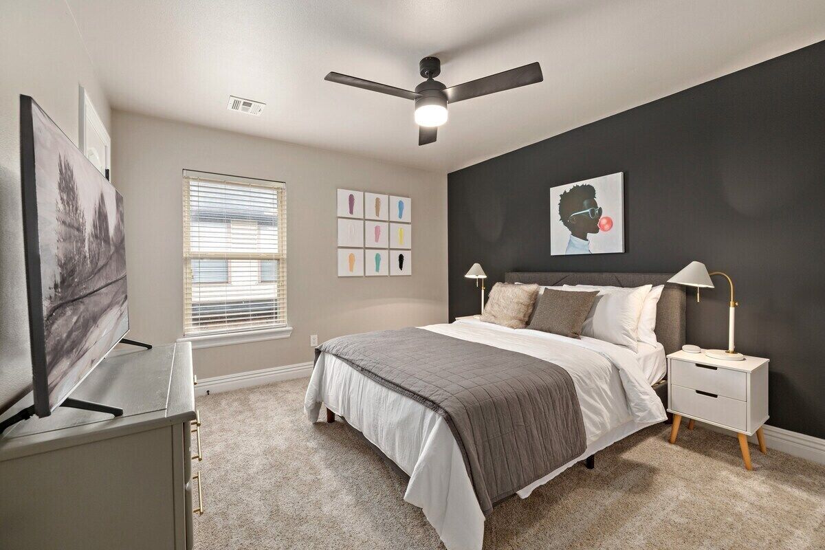 4 sovrum, skrivbord, strykjärn/strykbräda och wi-fi