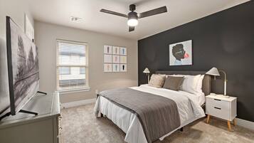 4 sovrum, skrivbord, strykjärn/strykbräda och wi-fi