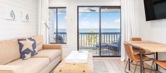 Beach Racquet A220 | Sunset Views, Steps to Beach