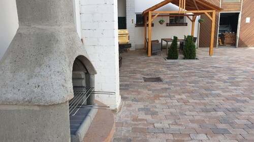 Welcome to the Family-Relax vacation home