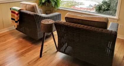 BAYVIEW AND SUNRISE! 1 bedroom close to ski hills and Bruce County