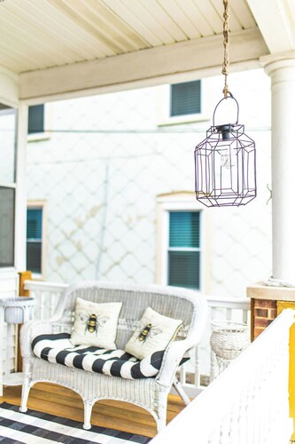 The Westley House, Victorian Charm, 2 Blocks from Beach and Boardwalk, Sleeps 12